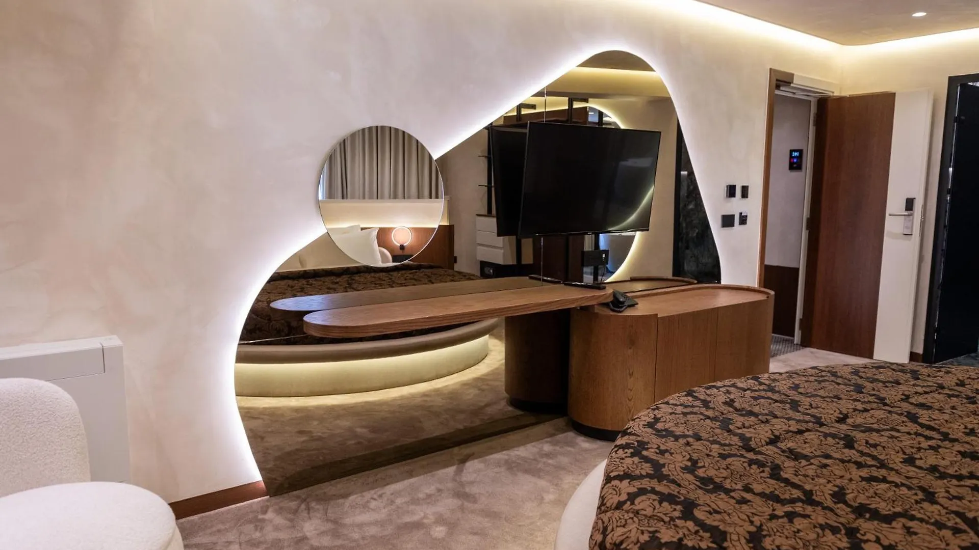 ****  Mattis Hotel Tirana Albania